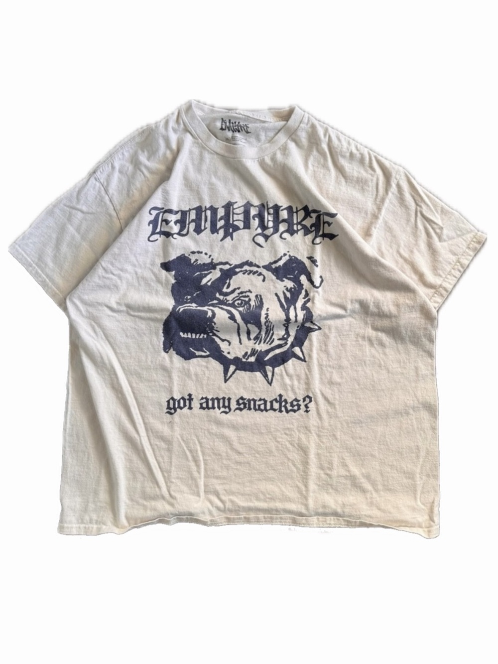 Skater Graphic Tee Empyre - Y2K Style